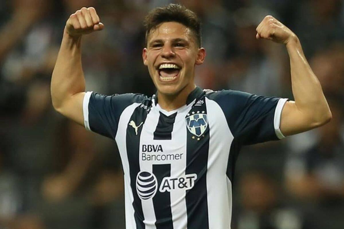 El mediocampista aprovechó un pase de Funes Mori para marcar el segundo tanto.