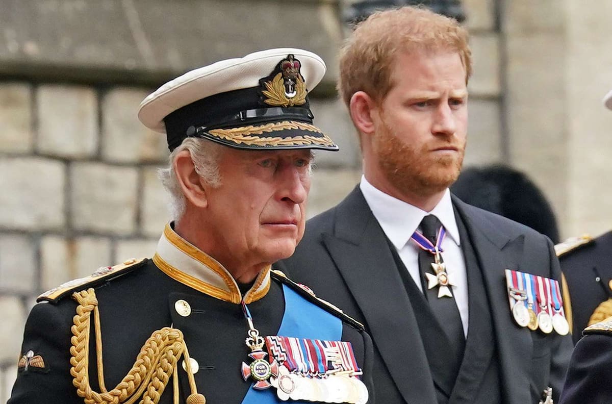 Se revelan nuevos detalles de la llamada telefónica del príncipe Harry y el rey Carlos