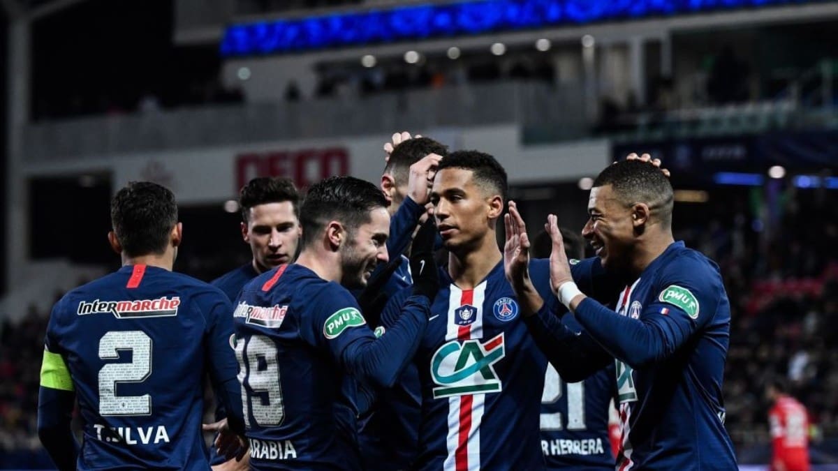 PSG a la cabeza: Los astronómicos montos que gastan en salarios los clubes top del mundo