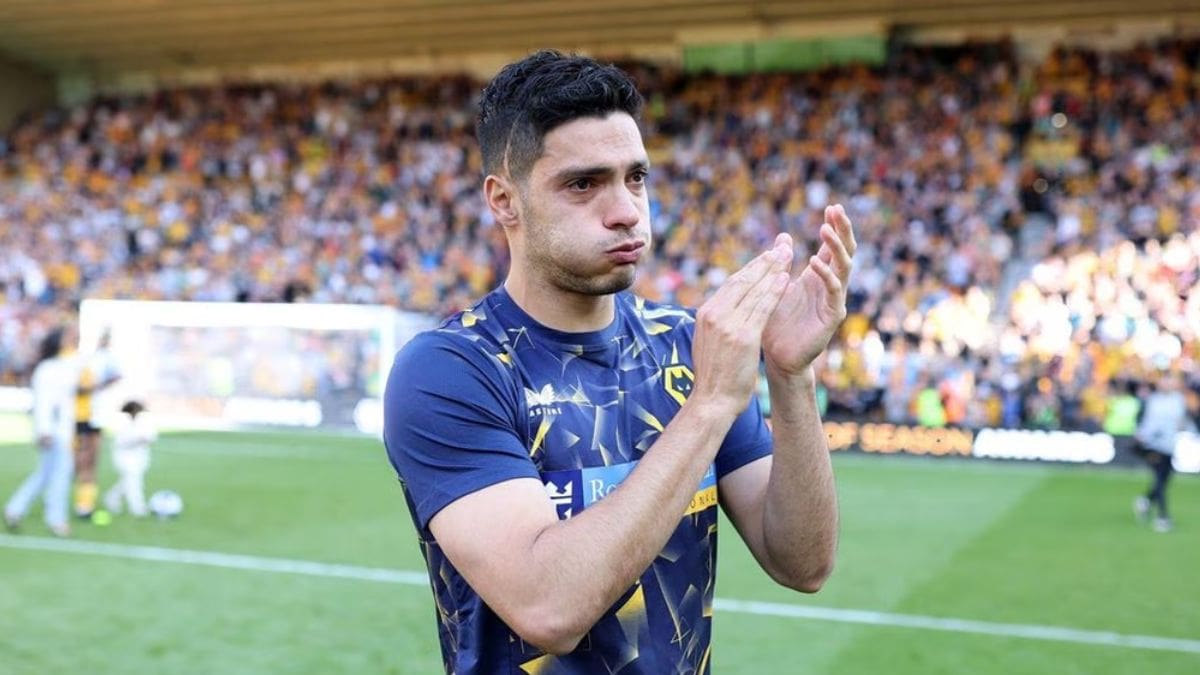 Raúl Jiménez se despide entre lágrimas de la afición de los Wolves y los seguidores del América se ilusiona con su fichaje