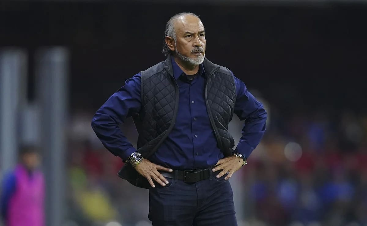 La dirigencia de Cruz Azul le daría las gracias al 'Potro' luego del partido contra Toluca.