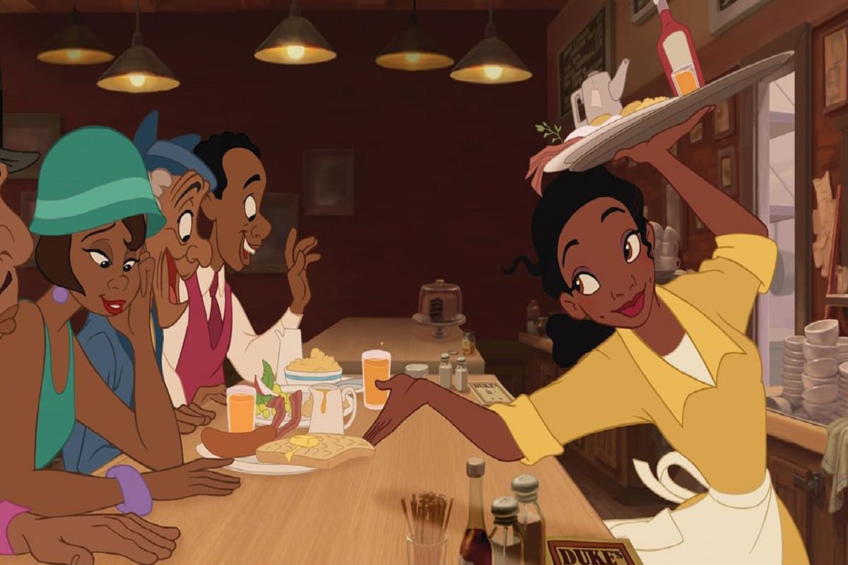 THE PRINCESS AND THE FROG
Tiana (right)
©Disney Enterprises, Inc. All Rights Reserved.