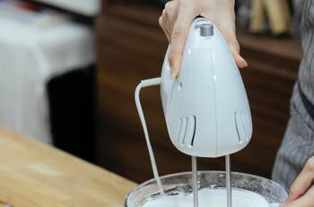 Devuélvele la blancura a tus electrodomésticos con este truco casero