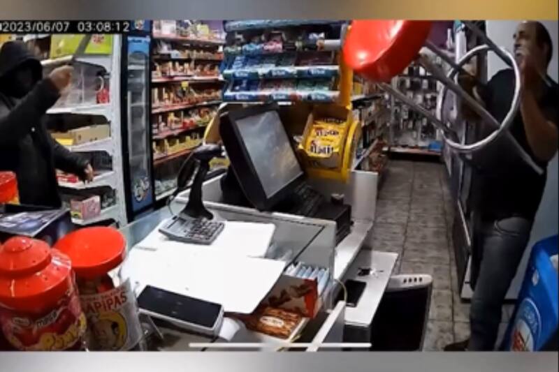 La mujer se retiró por un ataque de ansiedad.