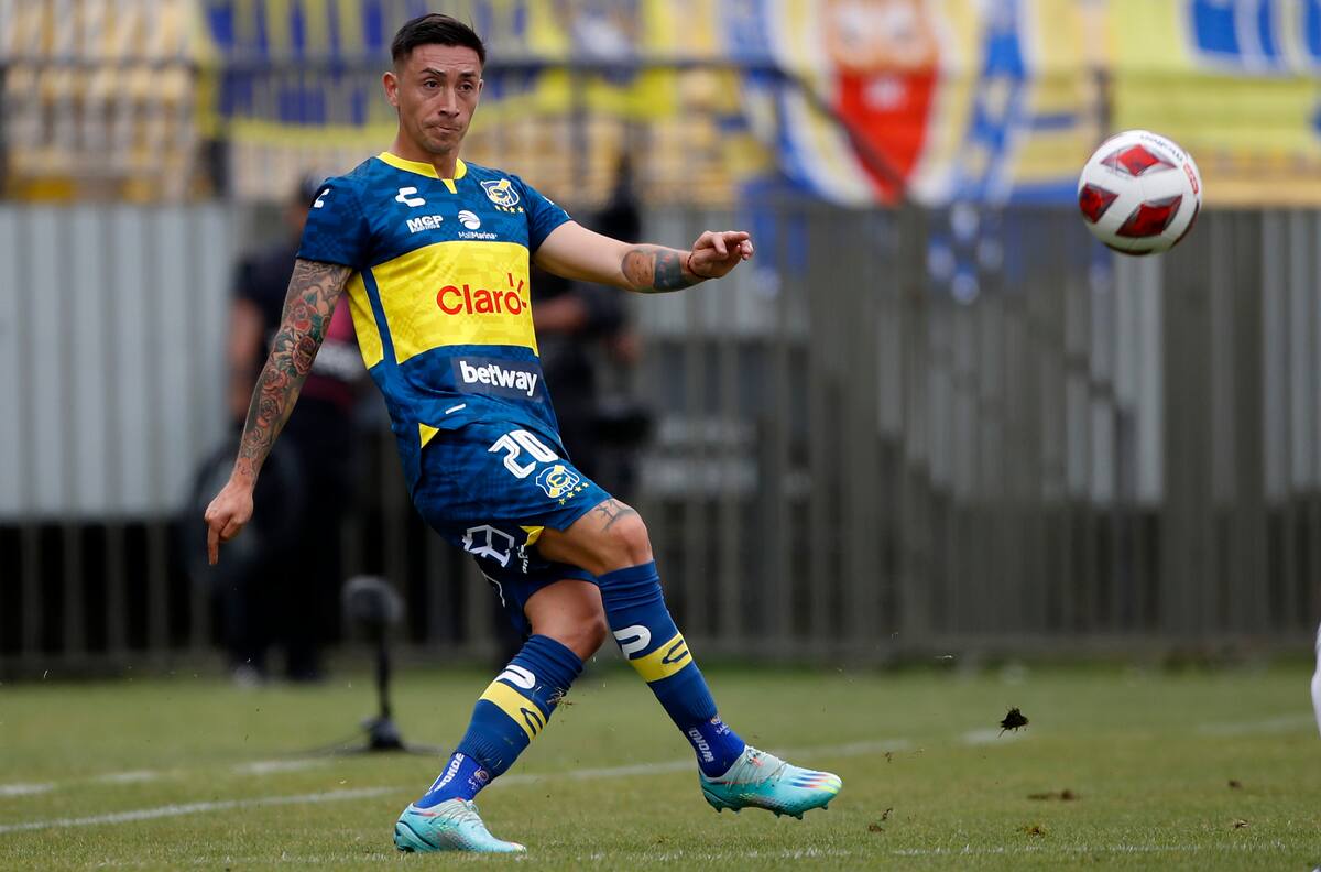 ¿Echemanía? Dos equipos mexicanos se pelean a Rodrigo Echeverría tras su salida de Everton