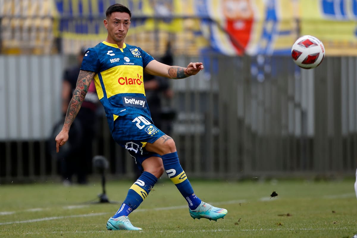 Rodrigo Echeverría se marchará de Everton.