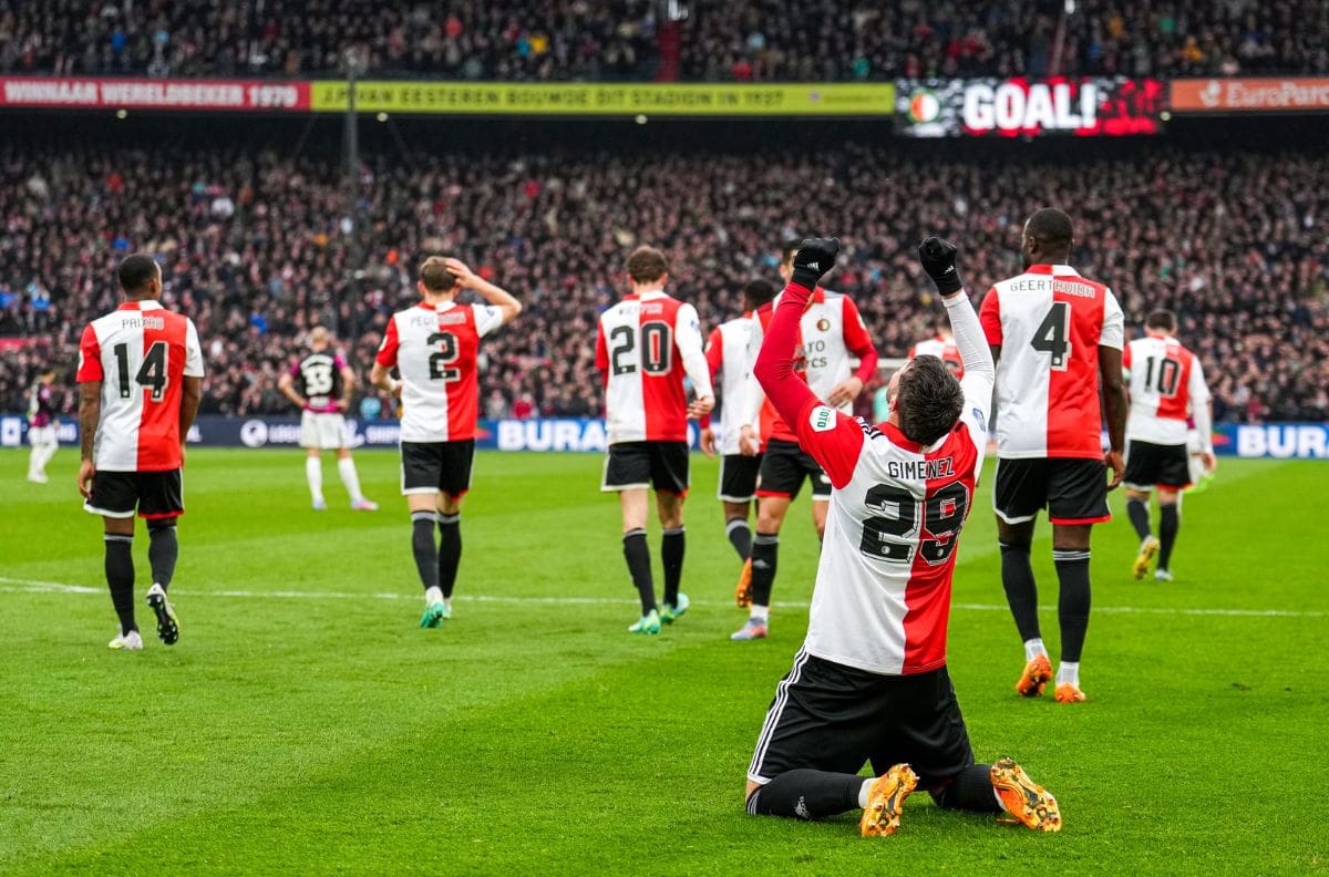 VIDEO | Así fue el gol histórico de Santiago Giménez con el Feyenoord ante el Utrecht