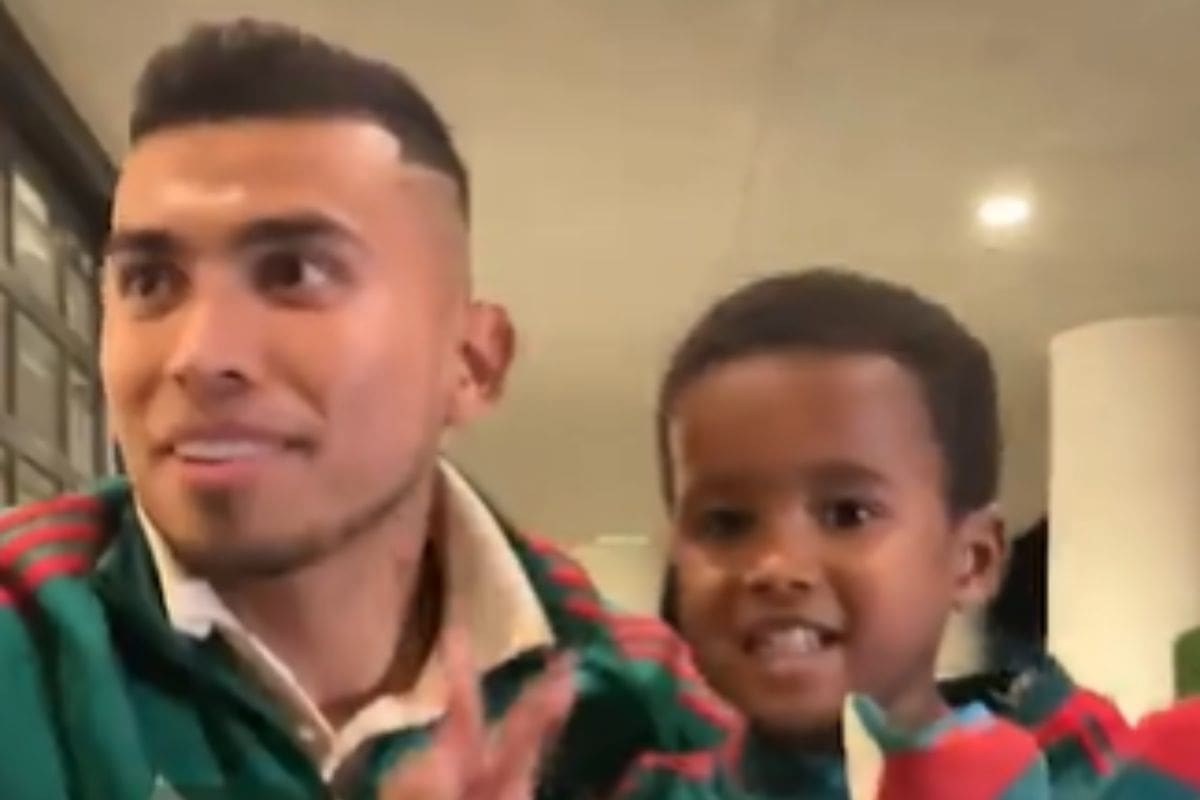 convive con niño que hizo berrinche por querer ser mexicano para comer quesadillas. (Captura de video)