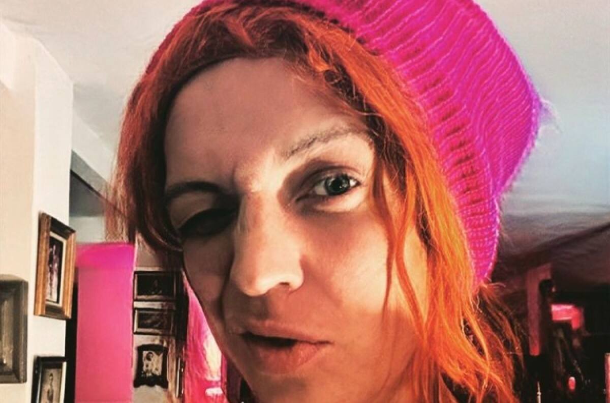 Lourdes Ornelas reaparece en casa de su hija, Sheila Devil, tras su accidente