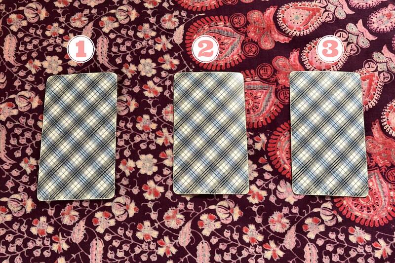 ¿Qué carta llama más tu atención? Escoge una y recibe un consejo para este 9 de junio.