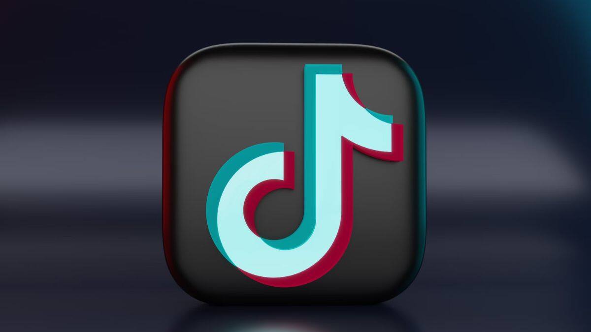 ¿Cómo hacer que los videos de TikTok pasen automáticamente?