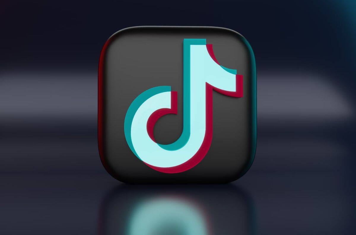 ¿Cómo hacer que los videos de TikTok pasen automáticamente?