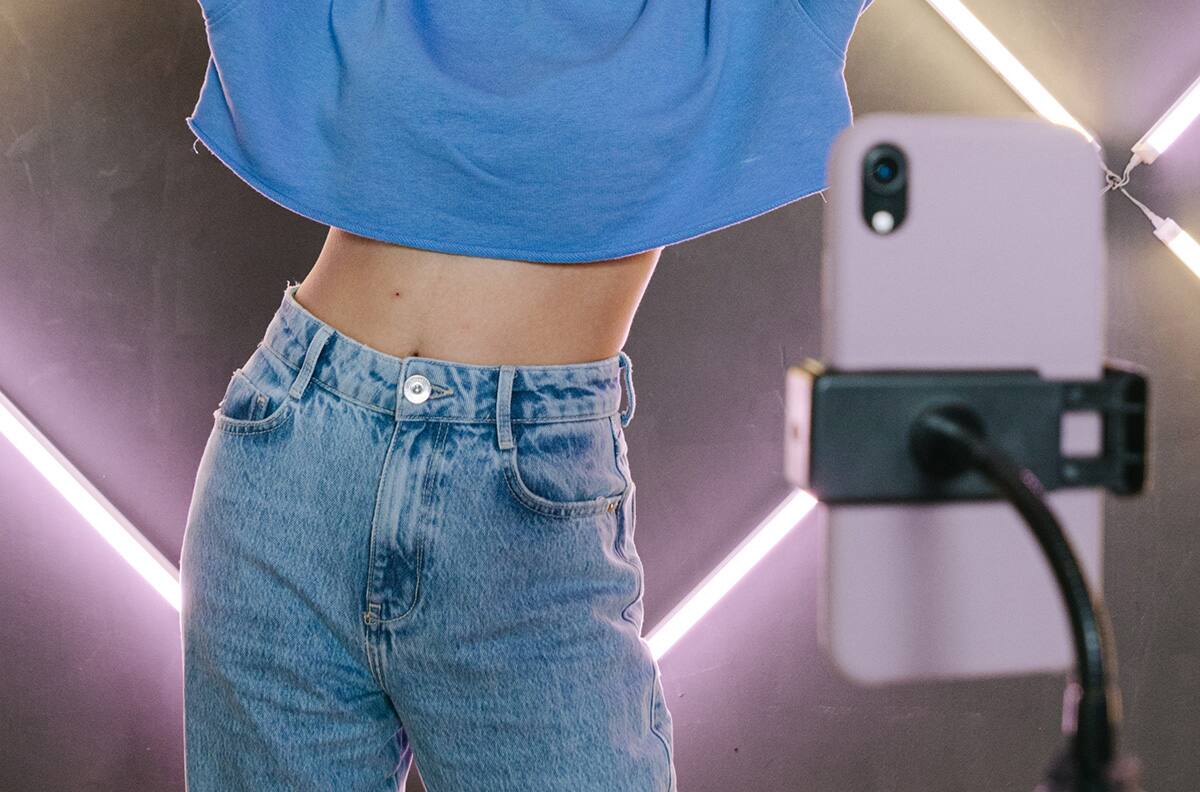 Adolescente se cortó el brazo por un reto viral de TikTok