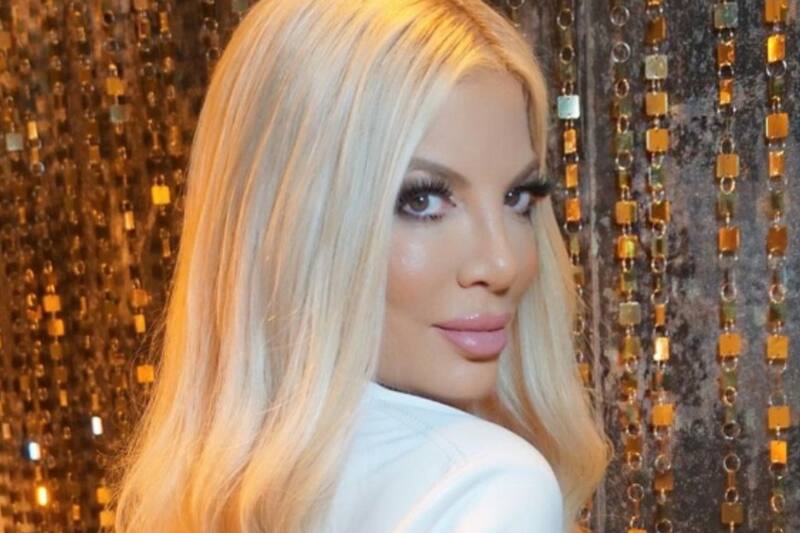 La fortuna de su padre estaba valuada en 600 millones de dólares.