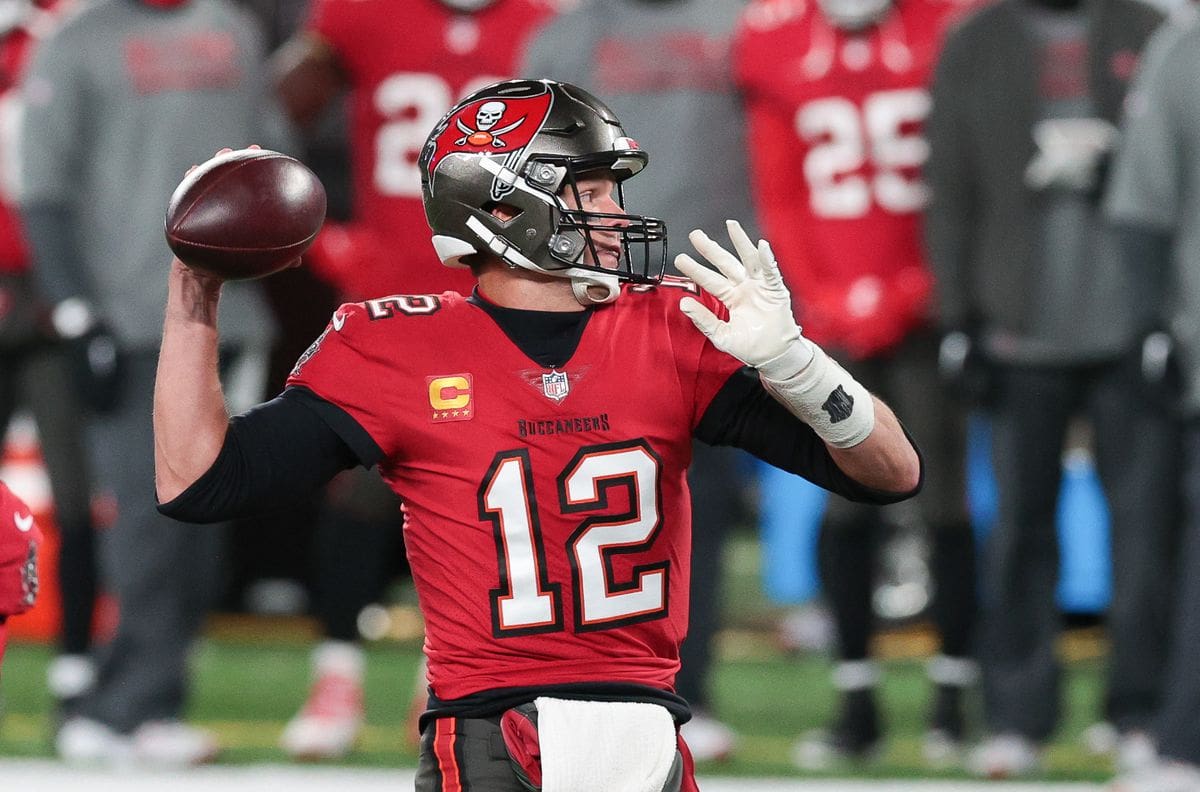 La insólita subasta que rompió internet tras retiro de Tom Brady