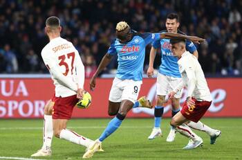 Víctor Osimhen deja en el olvido la increíble marca de Diego Maradona y Gonzalo Higuaín en el Napoli