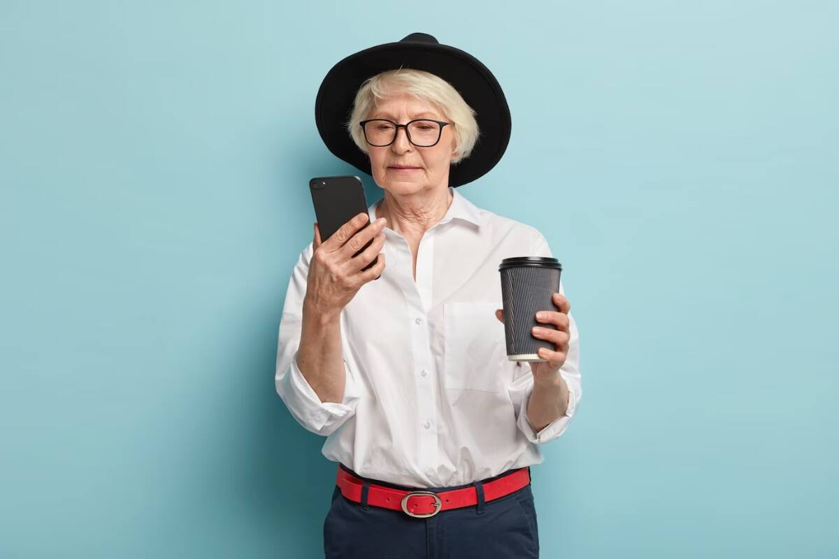 Conoce los celulares compatibles con la aplicación y adaptados para el público menos experimentado.