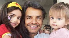 Eugenio Derbez se escapa con su familia a divertido viaje a Universal Studios