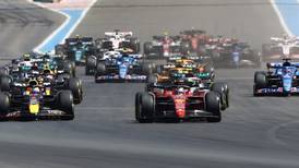 F1: FIA confirma que Red Bull y Aston Martin excedieron el límite presupuestario