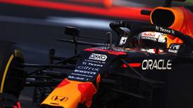 ¿La noche de Hamilton? Max Verstappen recibe sanción previo a GP de Qatar