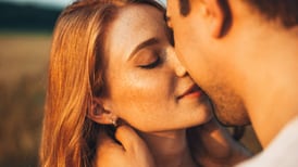 Los 5 tipos de besos y su significado