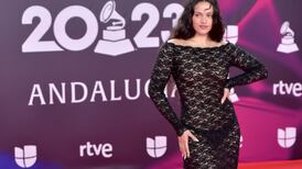 Rosalía, Fran Valenzuela y más: Los mejores looks de la Alfombra Roja de los premios Grammy Latino